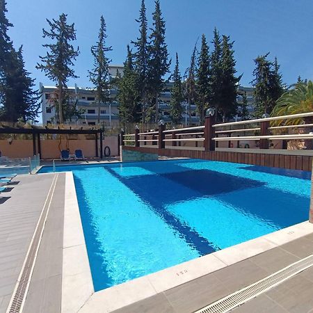 Blue & Yellow Penthouse With Terrace At Balaia Mar Албуфейра Екстериор снимка